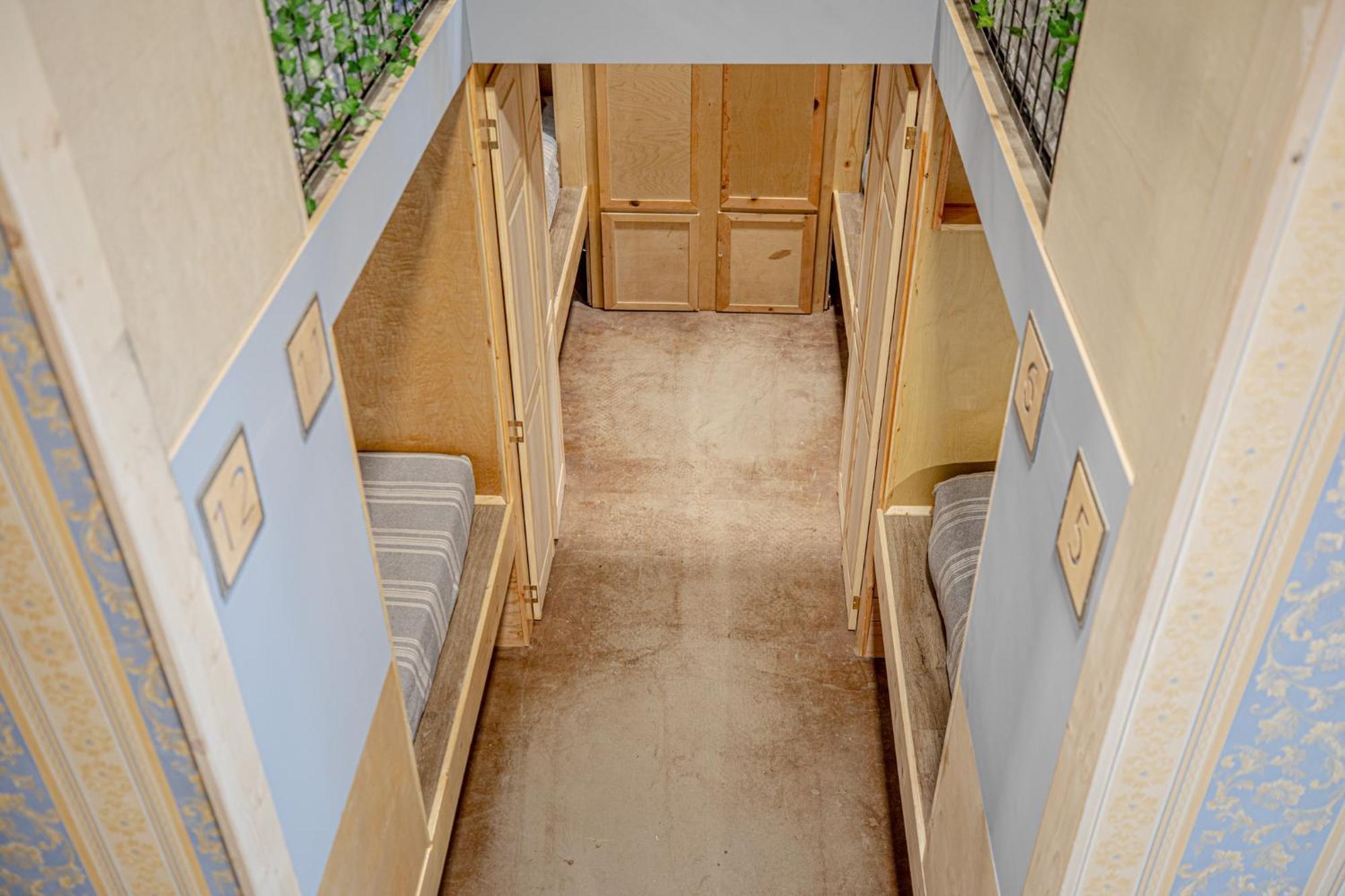Social Stays - Santa Barbara'S First Hostel On State Street Exteriör bild